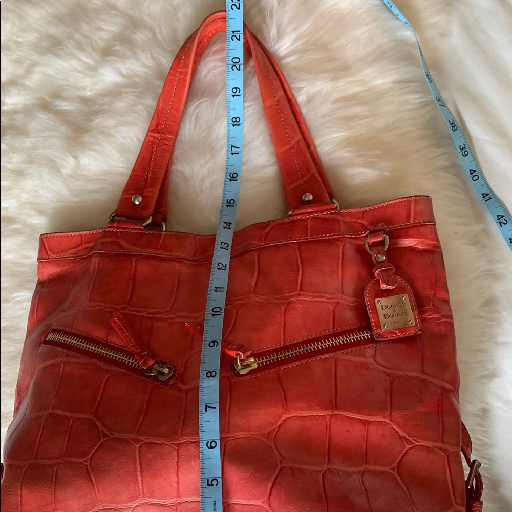 Dooney and Bourke croc embossed tote - Picture 4 of 9